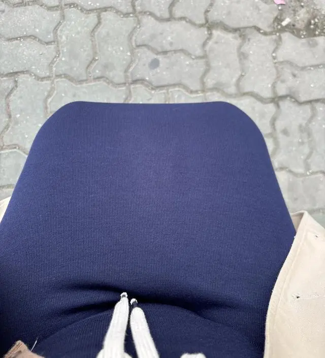 봄되면서 겨울내 입던 바지들이 덥더라고요 ㅎㅎ소임바지 다은데 비해 품질 좋았어서 이