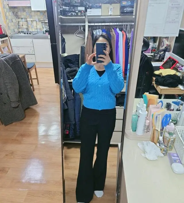 현실적으로 살이 좀 찔 수 밖에 없는
