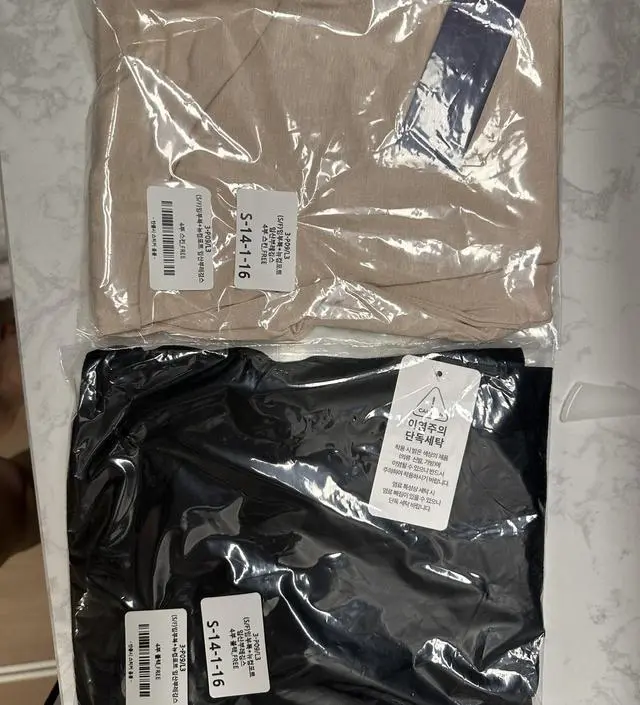 임부복 중에서 원피스가 압도적으로 많아서 속바지 대용으로 입으려고 구매했어요.