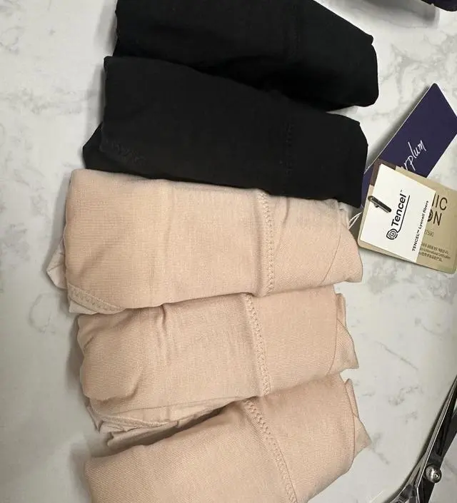 6월경에 만삭촬영 예약이 되어있는데 그 때 필요한 준비물이어서 구매했어요!