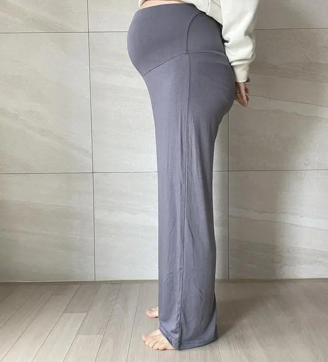 32주 임산부라 배 부분이 압박 없이 편한 옷이 필요 했어요. 임신전에 M사이즈 업었는데