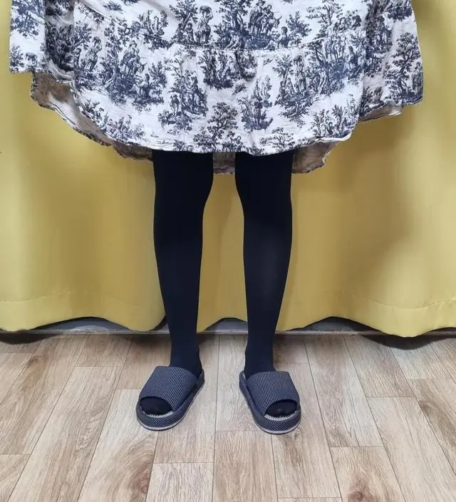 배가 하나도 안쪼이는데 흘러내림도 심하지 않아요~ 여러개 사둬야겠슴다ㅎㅎ