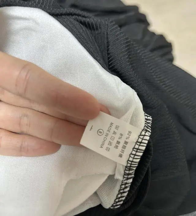 8개월 임산부 수영복으로 구입했는데 가성비는 좋으나
