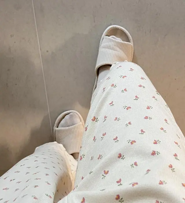 바지 너무 이뻐요💗💗
