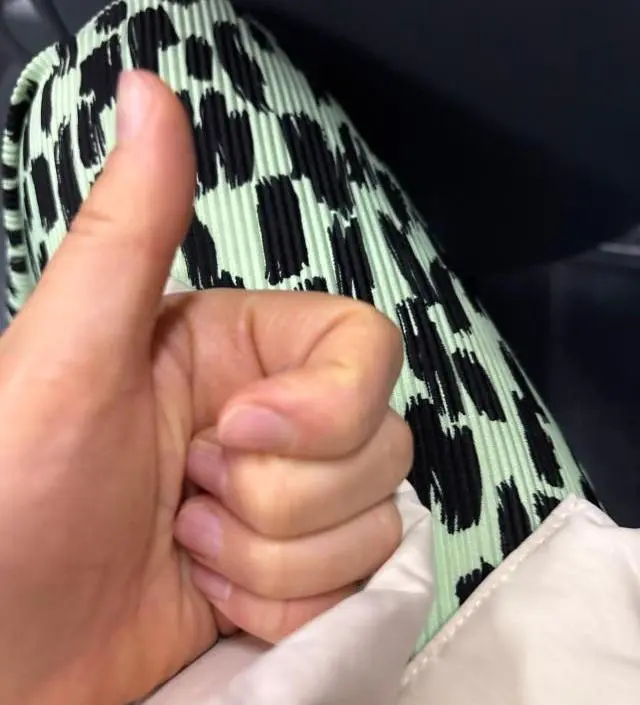 네이버페이에서 작성된 후기입니다.
