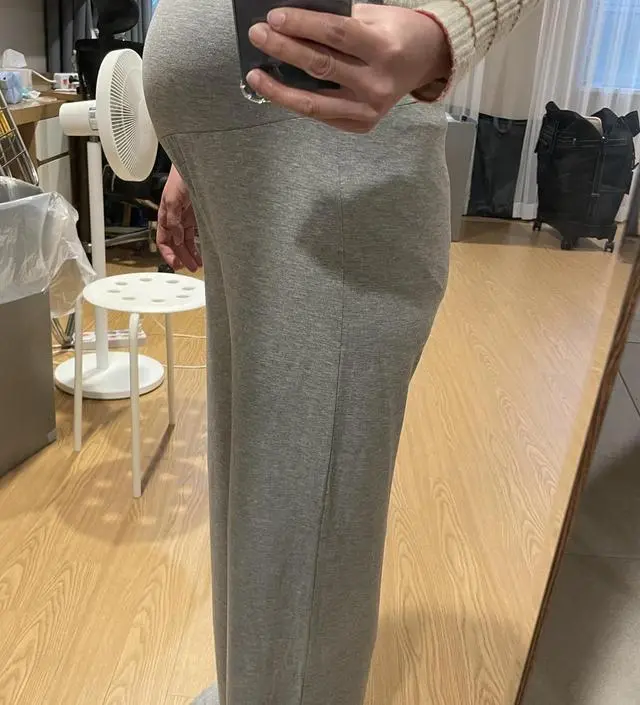 운동용 및 편안한 출근용으로 구매했어요! 차르르르 떨어지는 편안한 바지라 임신 후기