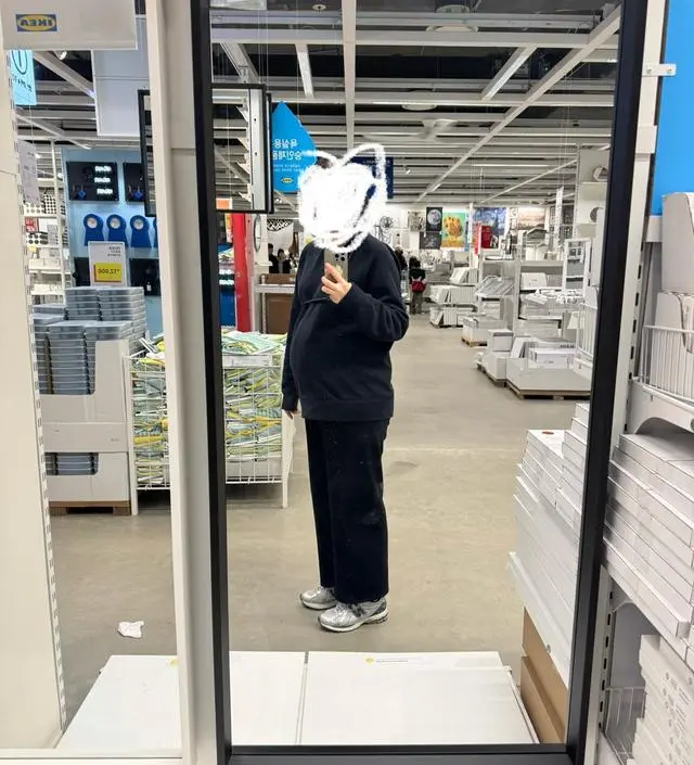 봄가을 입기 좋은거같아요 배조임없이 편하고 너무 괜찮네요