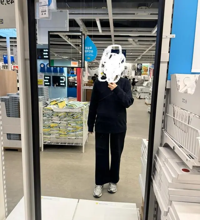 봄가을 입기 좋은거같아요 배조임없이 편하고 너무 괜찮네요