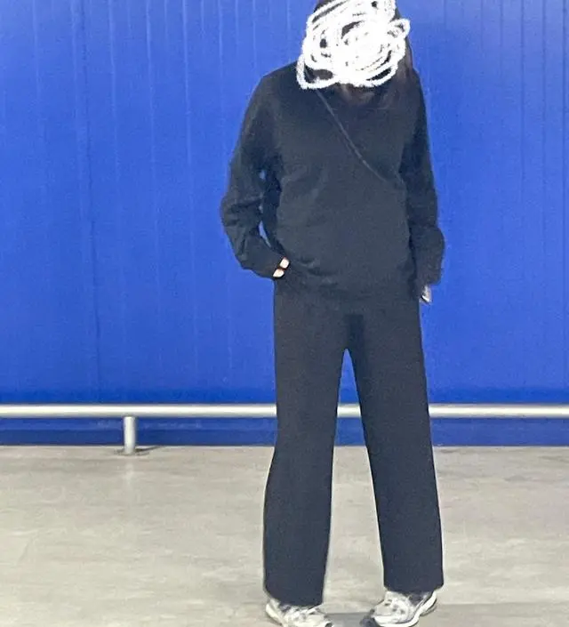 봄가을 입기 좋은거같아요 배조임없이 편하고 너무 괜찮네요