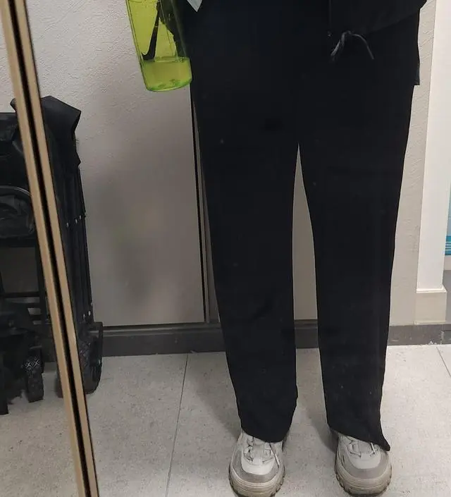 편하고 좋아요 운동할때 입기 좋네요