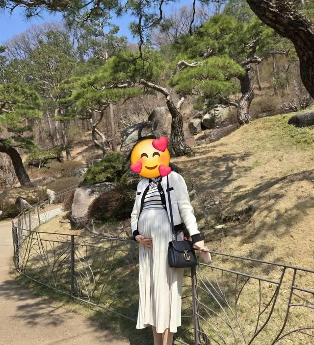 봄 날씨에 입기 좋았어요
