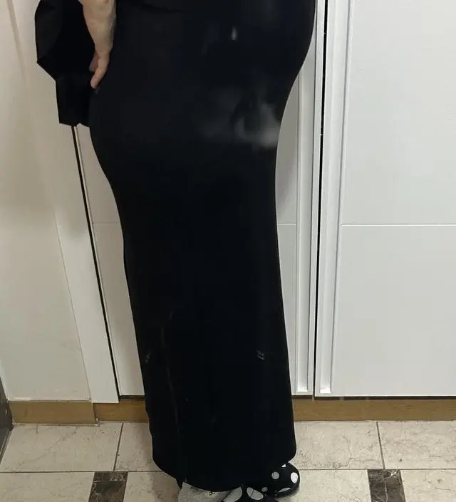 일단 촉감이 보들보들하고 정말 쫙쫙 늘어나서 엄청 편하네요 ㅎㅎ 배도 하나도 안쪼이