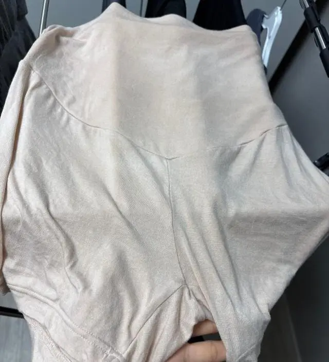 네이버페이에서 작성된 후기입니다.
