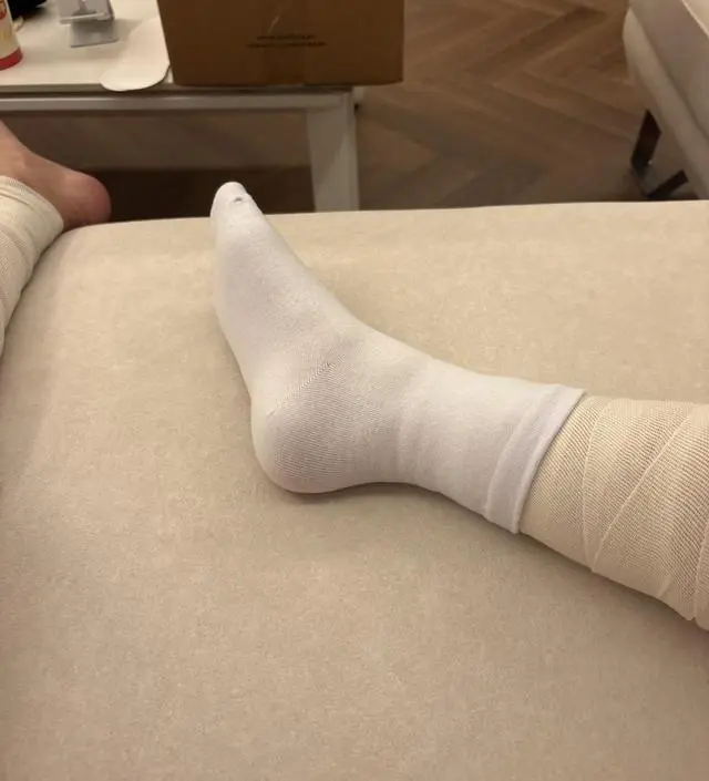 확실히 무압박이라 자국이 안남을거 같네요!! 출산 가방에 줍줍템입니다 !! 근데 약간 