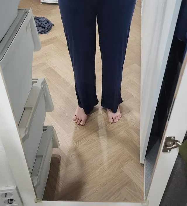 사이즈 재질 길이 디자인 너무 마음에 듭니다. 재질이 하늘하늘 부들부들 시원한 재질이