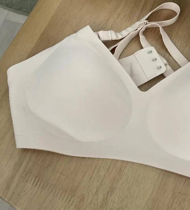 속옷 구매하고 실패한 경험이 많아서 30주 인데도 브라를 못바꿨던 일인입니다ㅜㅠ
