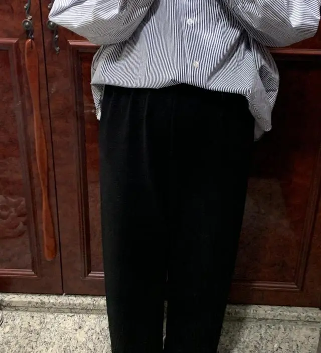 편하고 넘 좋네요. 18, 19주차인데 만삭 됐을때랑 출산 후에도 편하게 입고 다닐 것 같