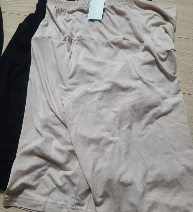 입어보니 너무 편하고 좋아요! 진작 구매할걸 그랬어요! 일반옷만 입다가 늦으막한 30주