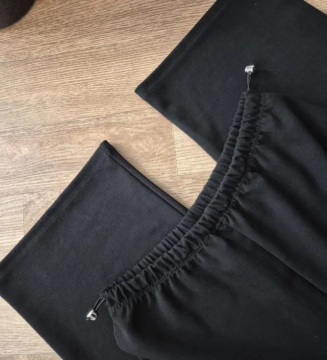 치마입는거 불편해 하시거나 정기검진 갈 때 바지 입는거 걱정이신분들은 이 바지 완전