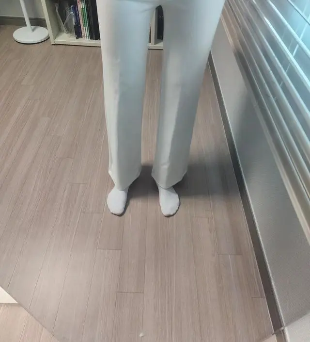 아주편하고 좋아요. 검은색도 사려구요.
