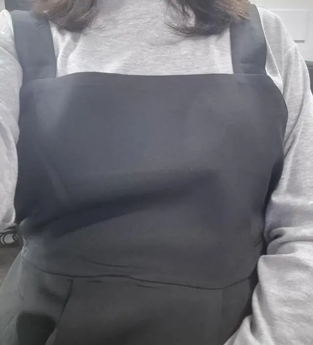 뷔스티에 원피스랑 잘입고있어요~~
