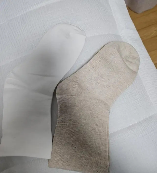 색도 이쁘고 압박도 없어서 또샀어요