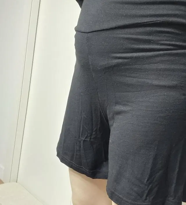 부들부들해서 촉감이 좋고 배가 편해서 집에서 입기에도 좋아요