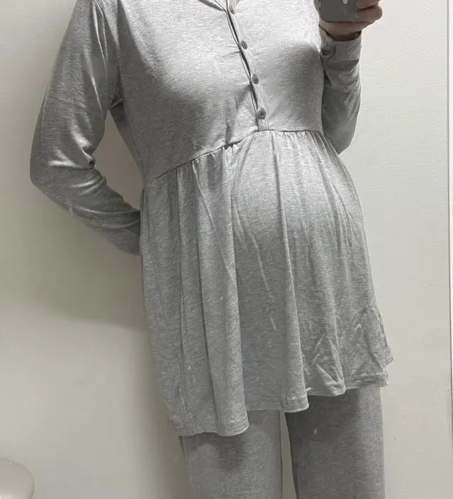 이제 곧 출산예정이라 조리원에서 원피스 안에 입을 바지도 살겸 집에 와서 잠옷으로 입