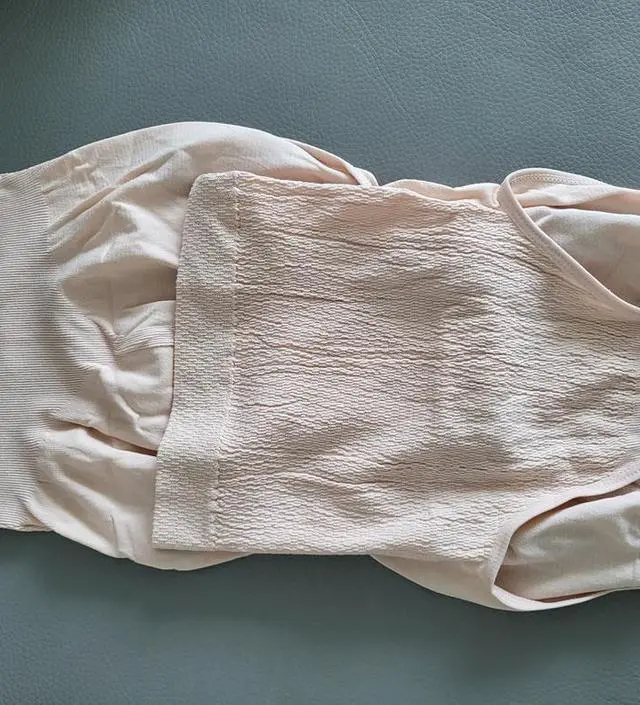 첫째 제왕 후 급하게 주문하고 아주 편하게 입었던 기억이 있어서 둘째 제왕 전 재구매