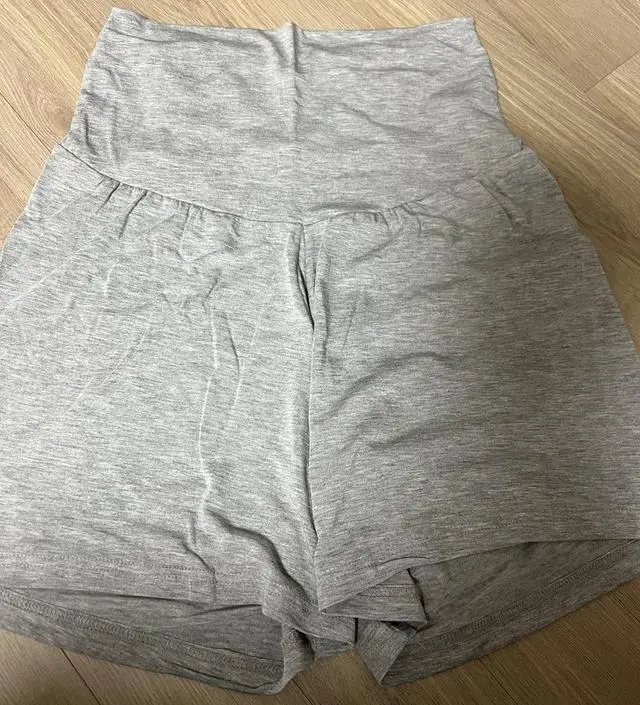 집에서 편히 입고 있기 정말 좋아요
