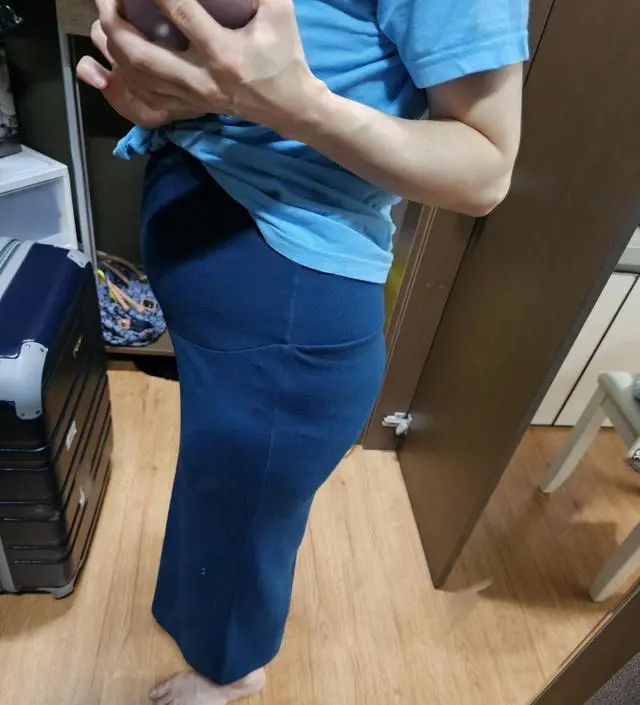 색깔별로 가지고있고 싶을정도로 배가 편하면서도 핏도 마음에 듭니다. 너무 헐렁하지 