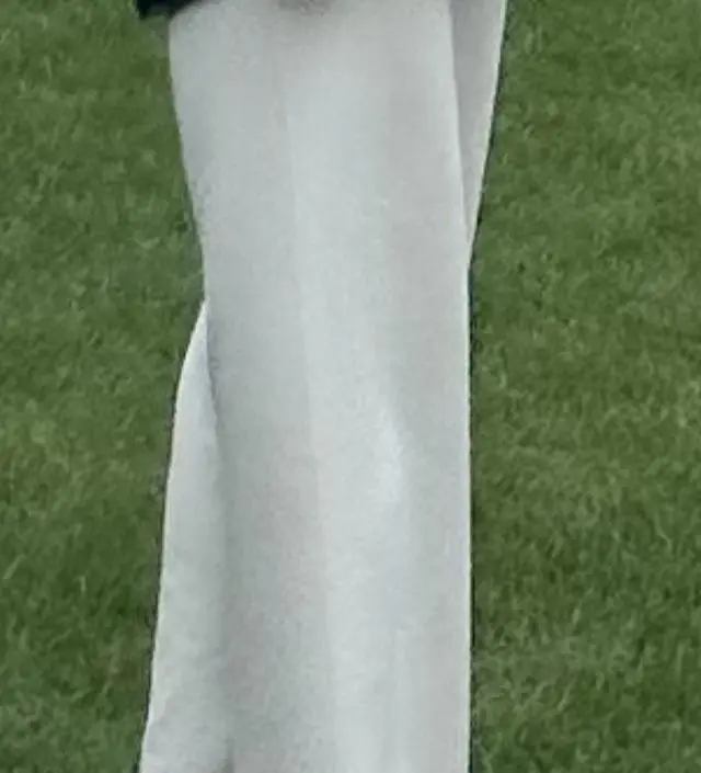 여름이 다가오면서 바지가 입고 싶어서 주문했는데 너무 잘입고 있어요! 출근복으로도 