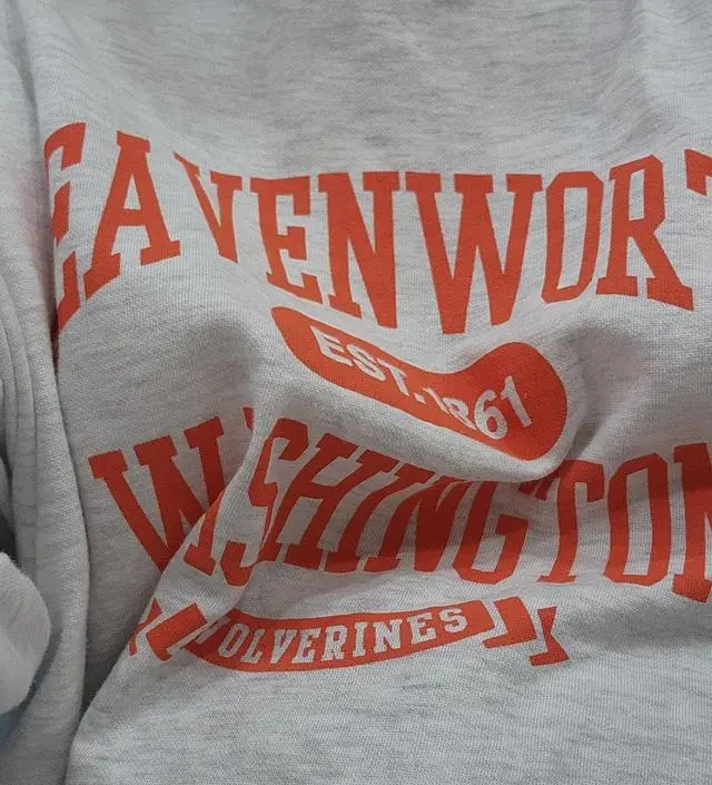 25주 경산모 163/62kg인데 편하게 잘 입어요 제가 옷을 좀 크게 입는편인데 너무좋아요