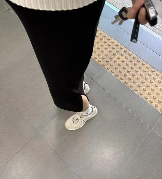 소재도 부드럽고 배는 매우 편합니다
