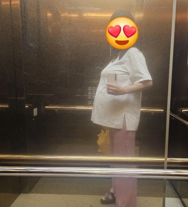 핑크 블랙 세트 먼저 입어보고 괜찮아서
