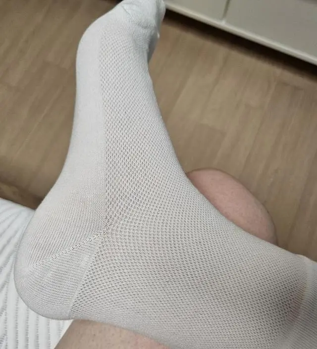 확실히 무압박양말은 다르네요

