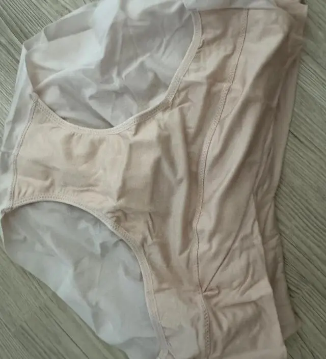 아 신세계네요 진작살걸 고민한시간이 아까울정도 저는 한세트 더 구매하겠습니당...⭐