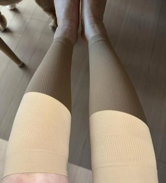 몸이 무거워 그런지 다리가 무겁고.. 아플 때가 많았는데 
