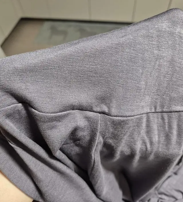 편하고 부담없이 입기 좋아요