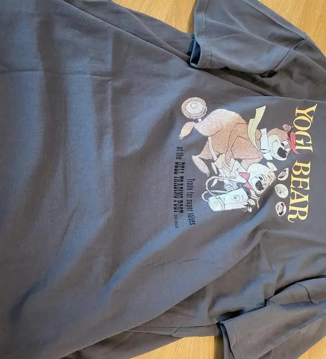 기장이 생각보다 길어요 편하게 입기 좋을 것 같아요 색상도 마음에 쏙!