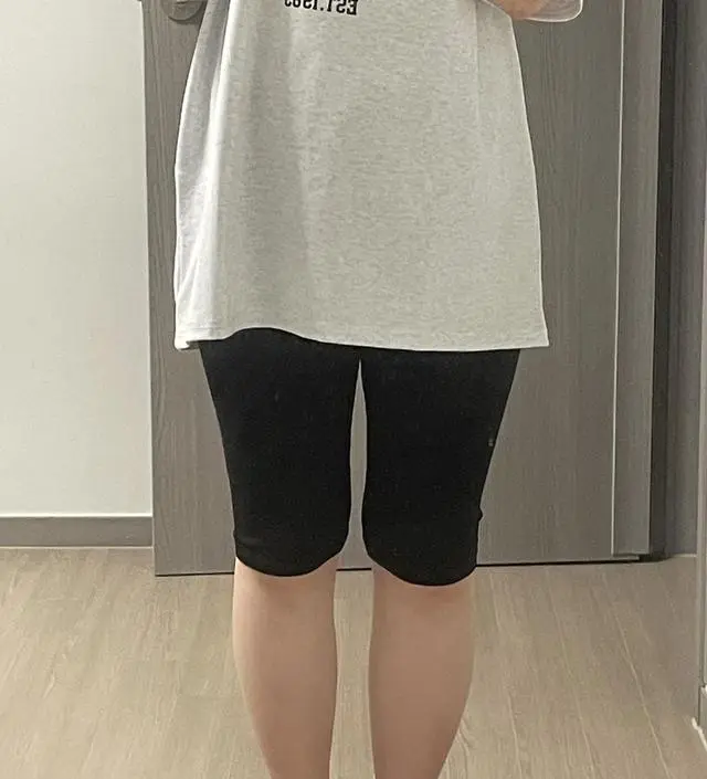 쫀쫀하고 얇고 가벼워서 여름에 편하게 입고 다니기 넘 좋네요! 20주차 160cm 60kg 인데