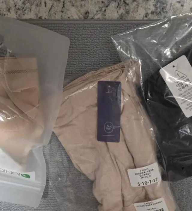 완전 찾던 브라입니다 실제 입으니 편안합니다.  한개 테스트로샀는데 더사야겠어요