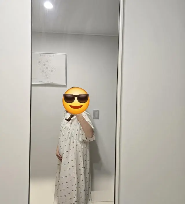 생각했던 것보다 더 폼이 낙낙하고 잘 늘어나서 집에서 편하게 잘 입을 것 같아요~ 가격