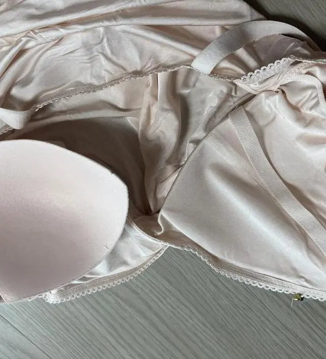 편하고 시원한 소재에 부들 찰랑~
