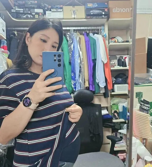 제목 대로 넘 예쁜 슬림일자바지에요~
