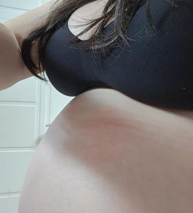 제목 대로 넘 예쁜 슬림일자바지에요~
