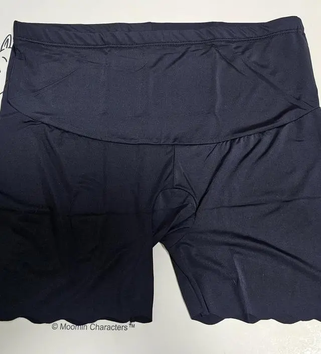 키 162에 몸무게 59~60kg되는 임산부입니다. 주수는 26주정도 되었구용 속바지를 원피스