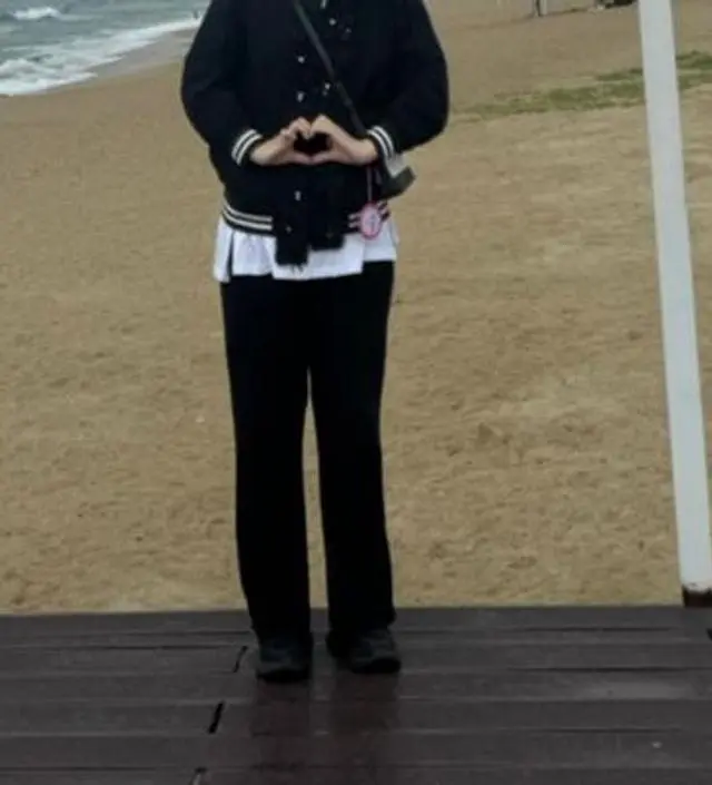 엄청 가볍고 편해요 사이즈가 더 크게 나오면 좋을꺼같아요