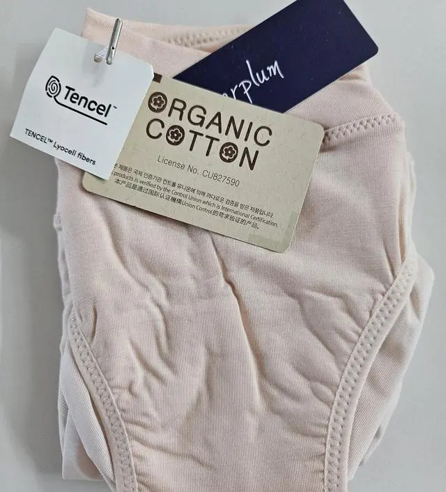 두번째 구매합니다. 배를 압박하지 않아서 너무 좋아요. 소재도 편안하고 부드러워서 좋