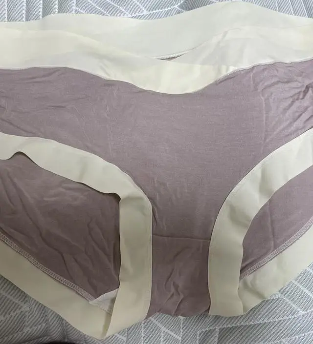 정말 최고 편한 팬티예요!! 임신 후에 제일 불편한게 속옷이었는데 이 팬티 구매하고 불